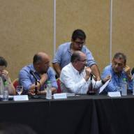 Sin acuerdo con los gremios, el Gobierno provincial decidió otorgar, por decisión administrativa, un aumento del 14% escalonado a los estatales